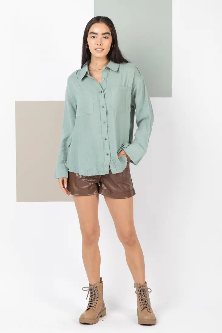 Frayed Hem Detail Solid Woven Shirt Top