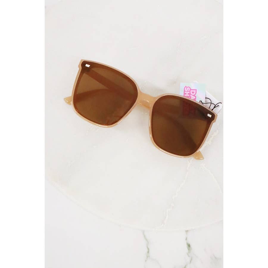 Kaitlyn Dazey Shades Fashion Sunglass: MIX COLOR / ONE