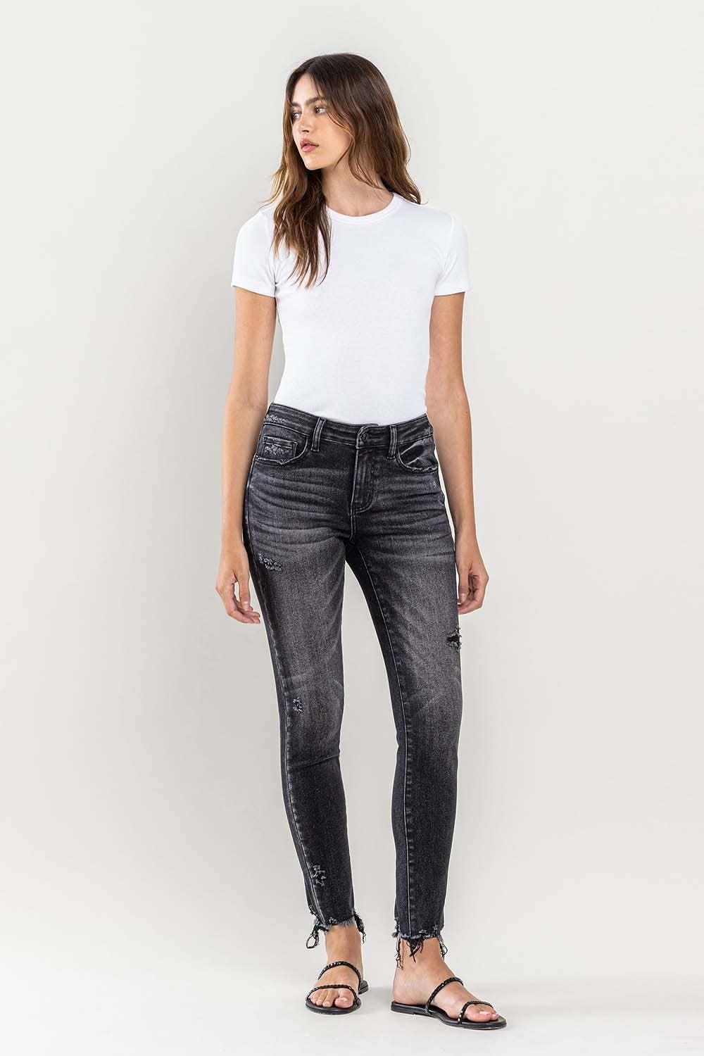 VERVET : MID RISE UNEVEN RAW HEM CROP SKINNY JEANS-WELL-MADE