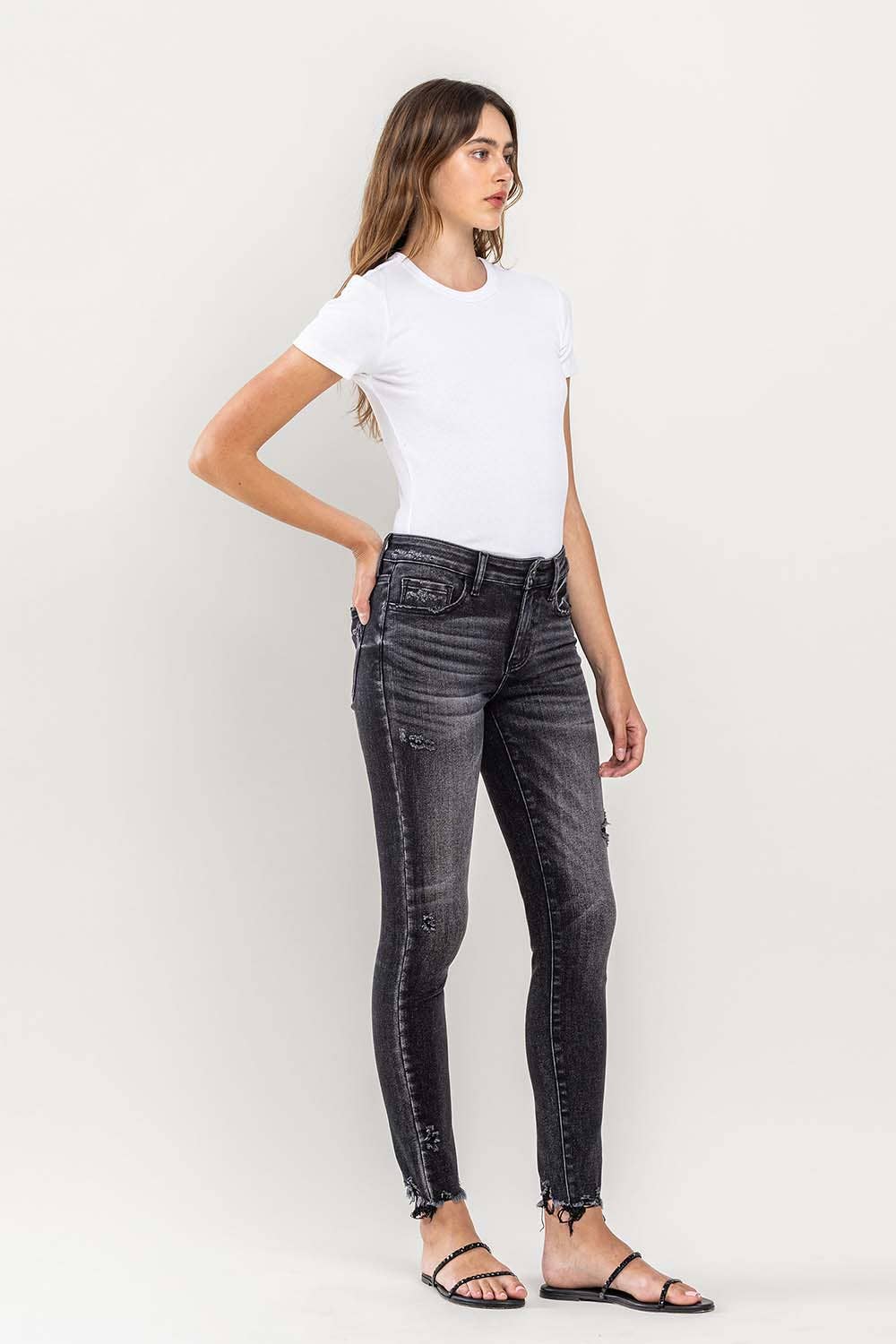 VERVET : MID RISE UNEVEN RAW HEM CROP SKINNY JEANS-WELL-MADE