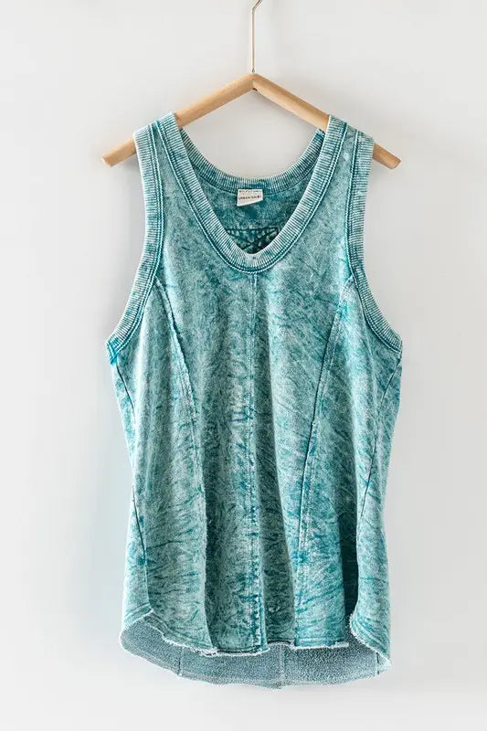 Washed Loose Fit Racerback V-Neck Tank Top