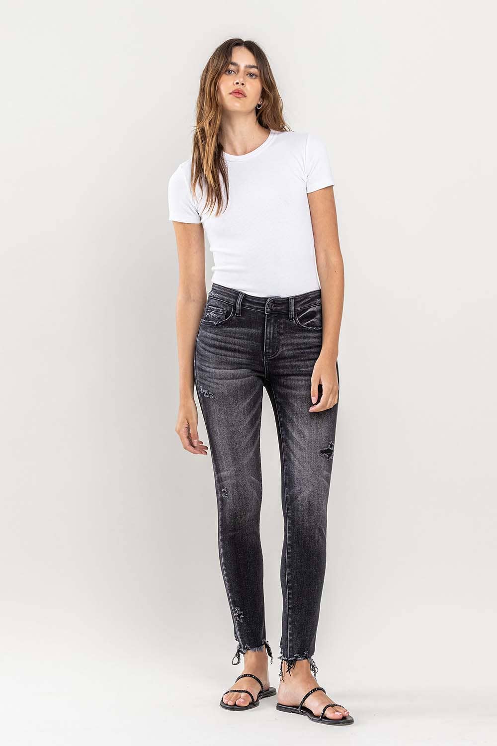 VERVET : MID RISE UNEVEN RAW HEM CROP SKINNY JEANS-WELL-MADE